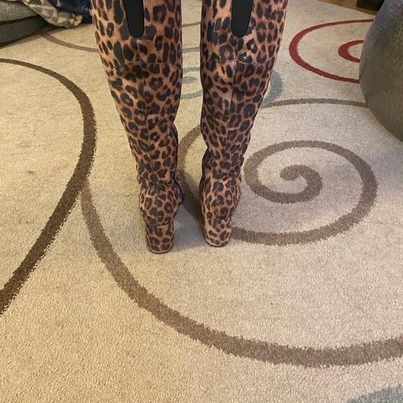 Leopard print boots - Picture 3 of 9